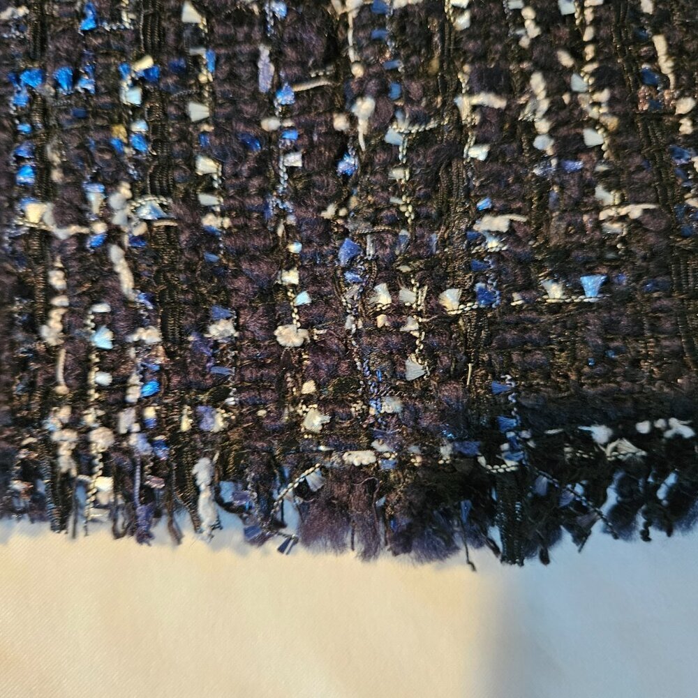 size 8 - Picture 2 of 9